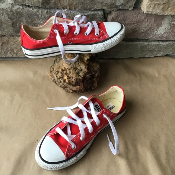 Converse Other - Converse All Star Red Canvas Youth Size 1.5 Shoes